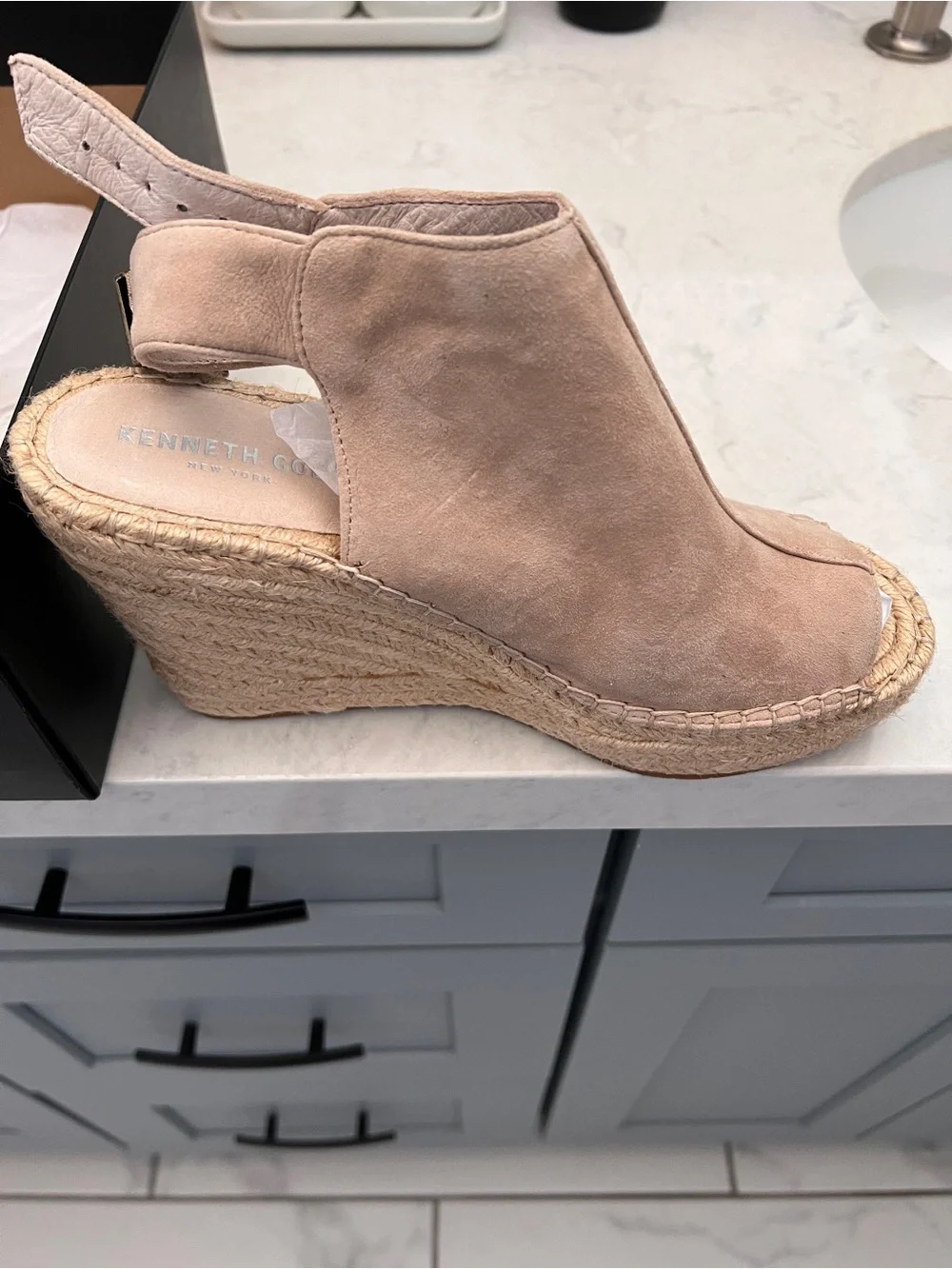 Kenneth Cole new original